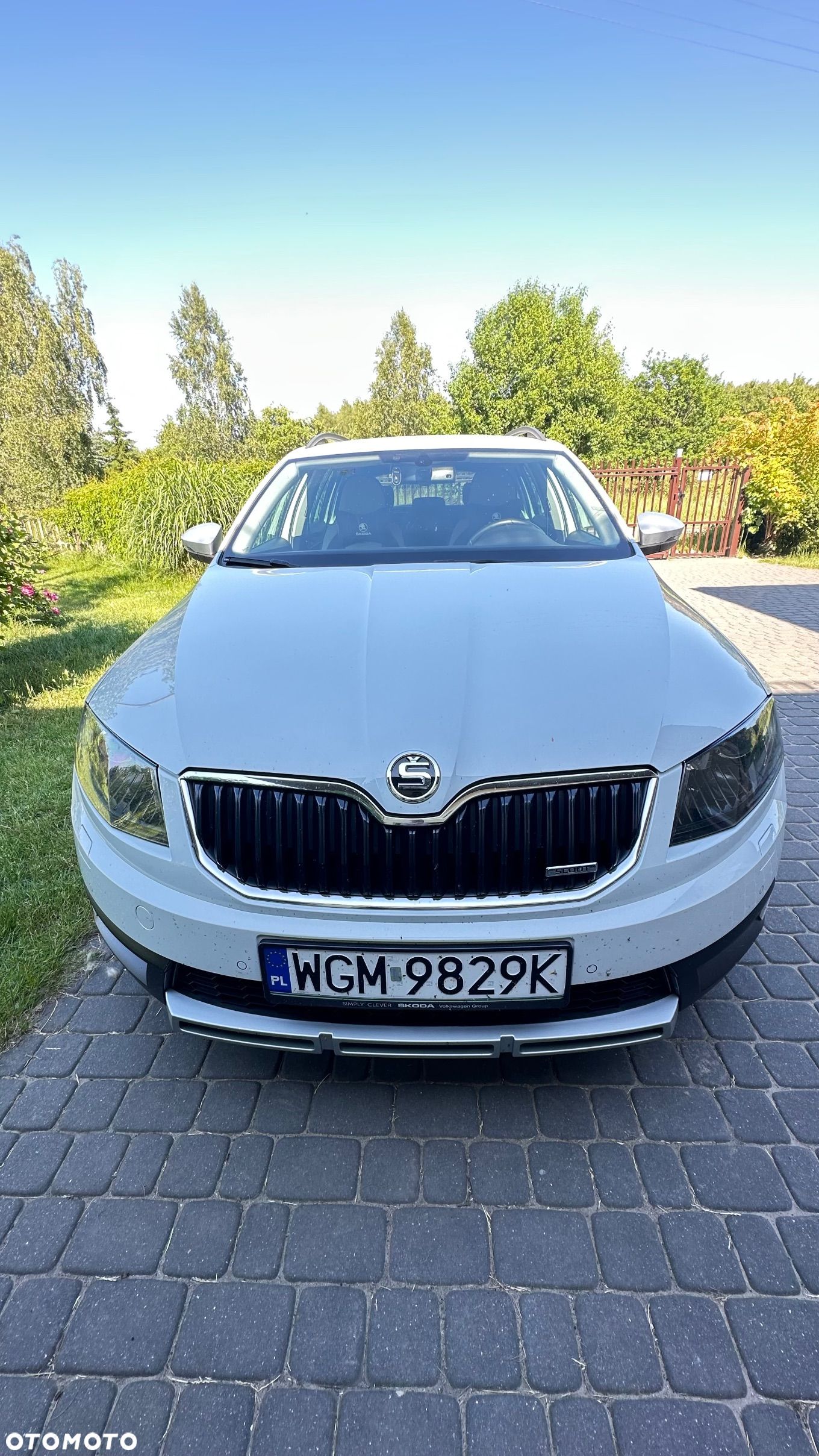 Skoda Octavia Scout 2.0 TDI 4x4 DSG - 1