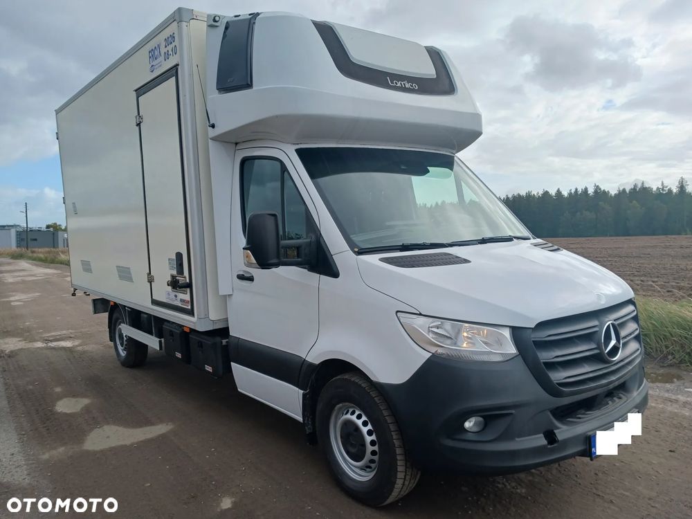 Mercedes-Benz Sprinter 907 Max 20r maxi 316 CDI 160 KM SALON Sypialnia webasto Klima Izoterma Siła Chłodnia Mroźnia Agregat - 13