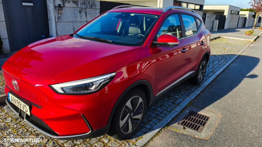 MG ZS EV 72.6 kWh Luxury - 9