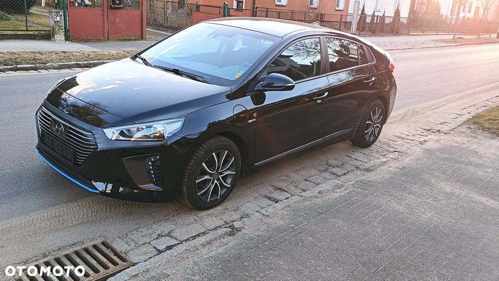 Hyundai IONIQ 1.6 GDI Style - 1