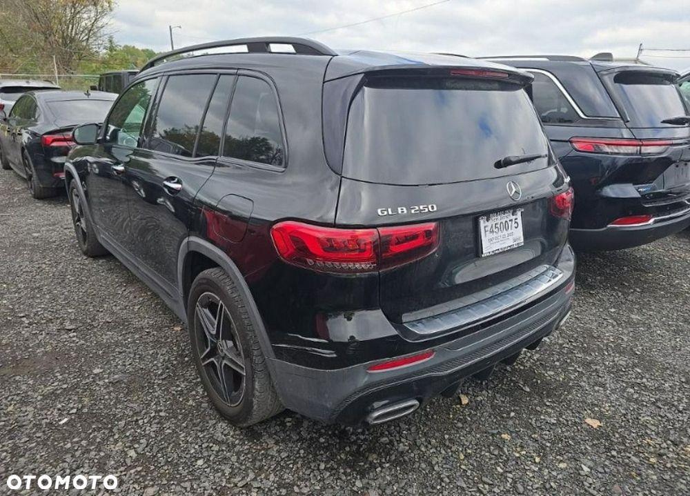 Mercedes-Benz Glb 2021 photo 5