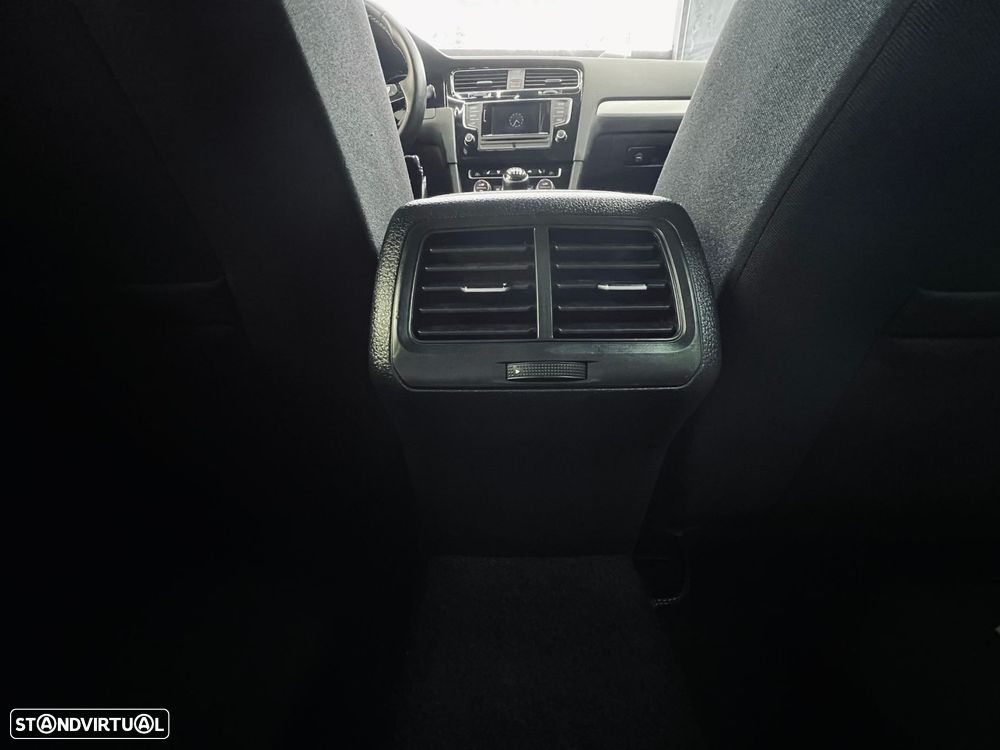 VW Golf 1.4 TSI BlueMotion Cup - 24