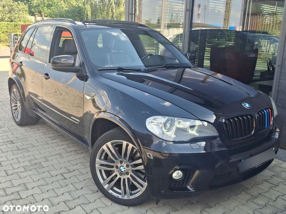 BMW X5 5.0i xDrive - 1