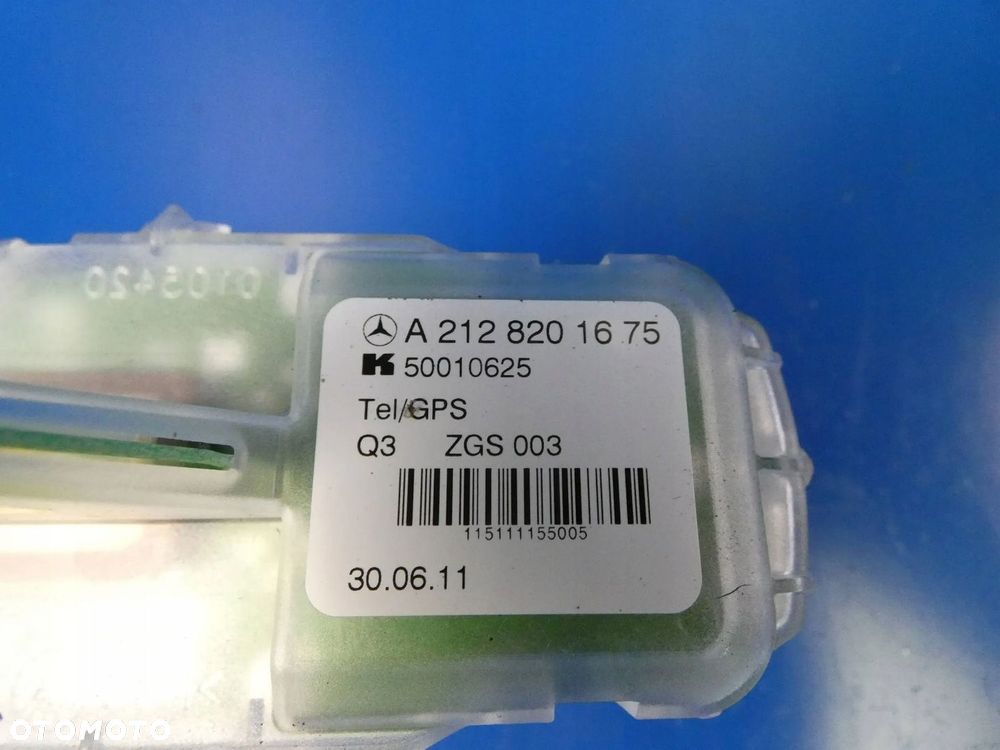 Mercedes CLS W218 W212 ANTENA RADIA NAWIGACJI - 2