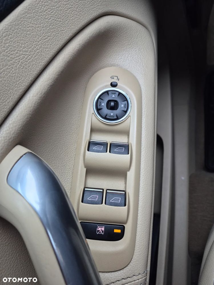 Ford Mondeo 2.2 TDCi Ghia - 18