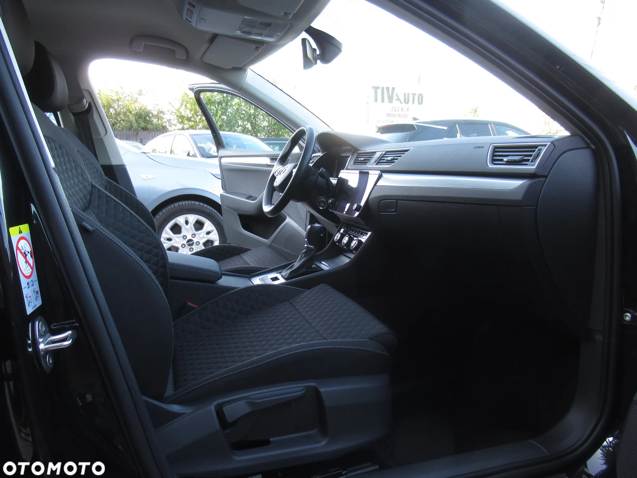 Skoda Superb 2.0 TSI Ambition DSG - 9