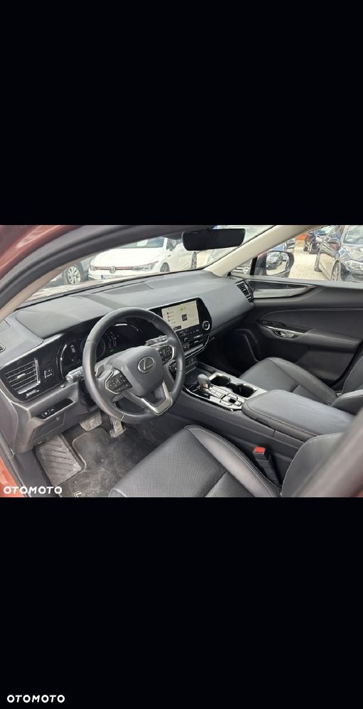 Lexus NX - 2