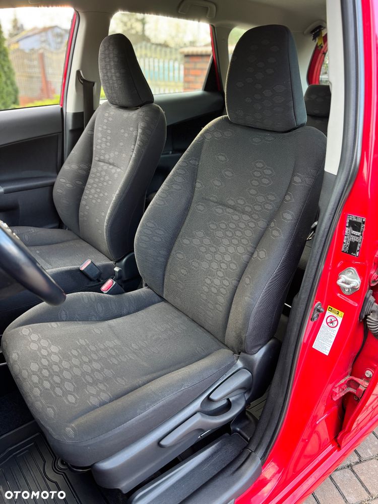 Toyota Verso S 1.33 VVT-i Comfort - 22