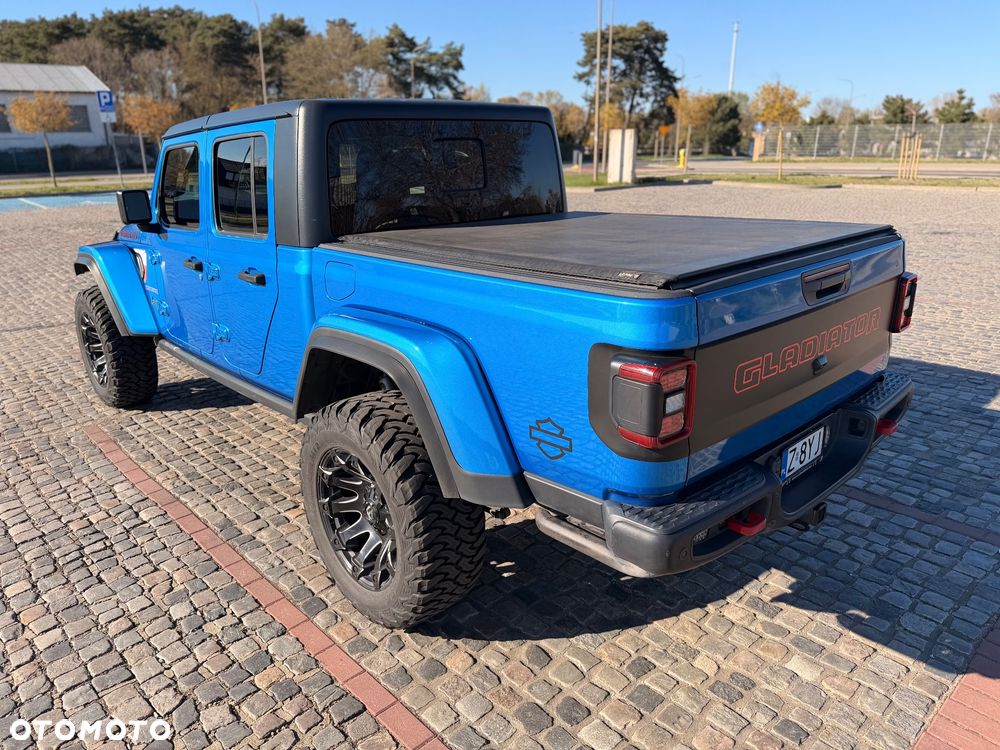 Jeep Gladiator - 10