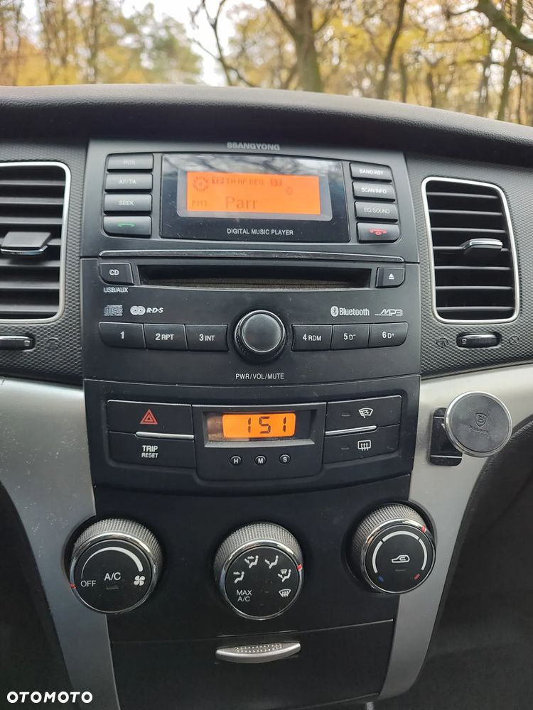 SsangYong/KGM Korando 2.0 E-XDi DPF 4WD Quartz - 11