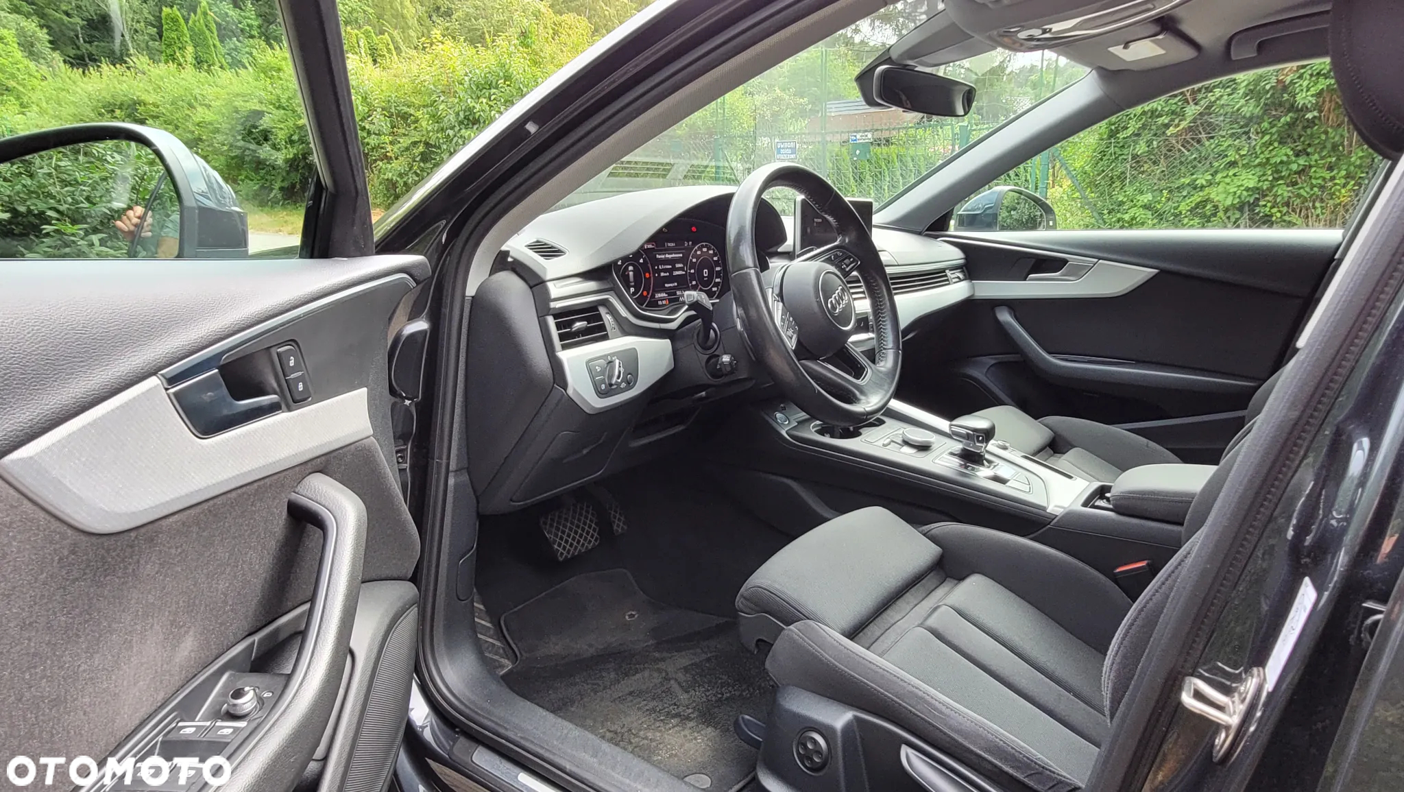 Audi A4 2.0 TDI S tronic - 5