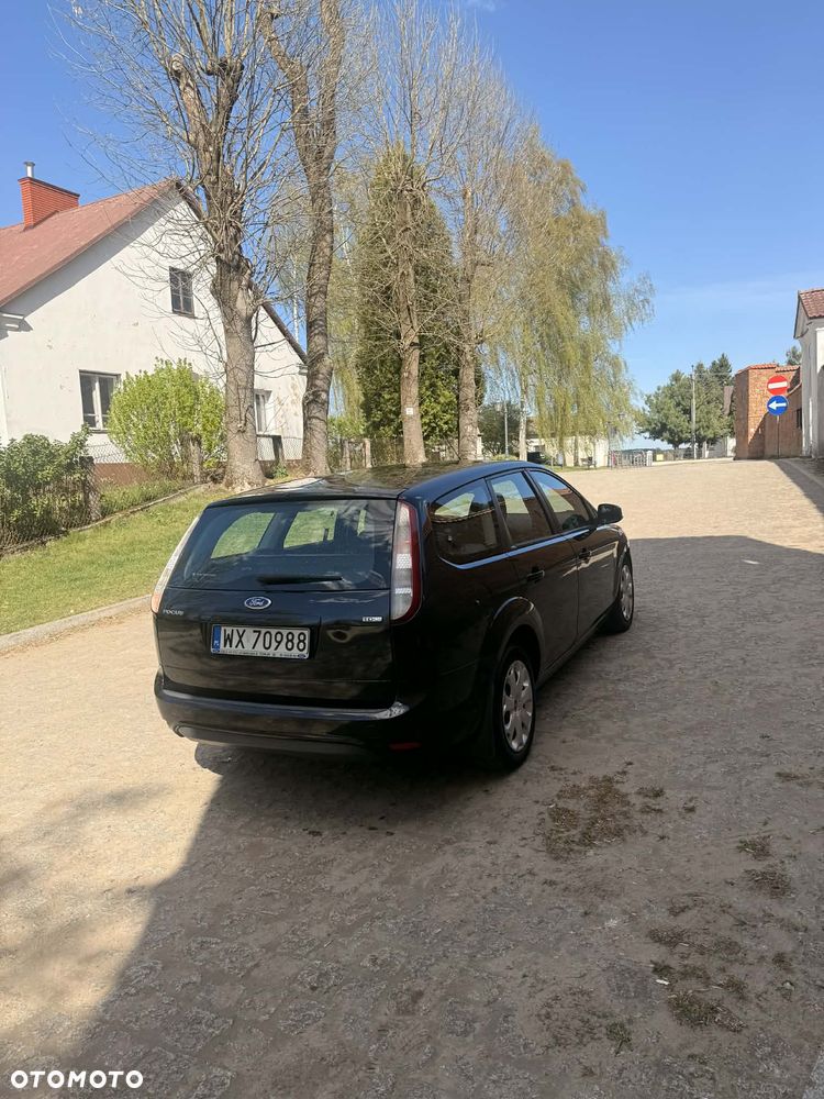 Ford Focus 1.8 TDCi Ambiente - 10