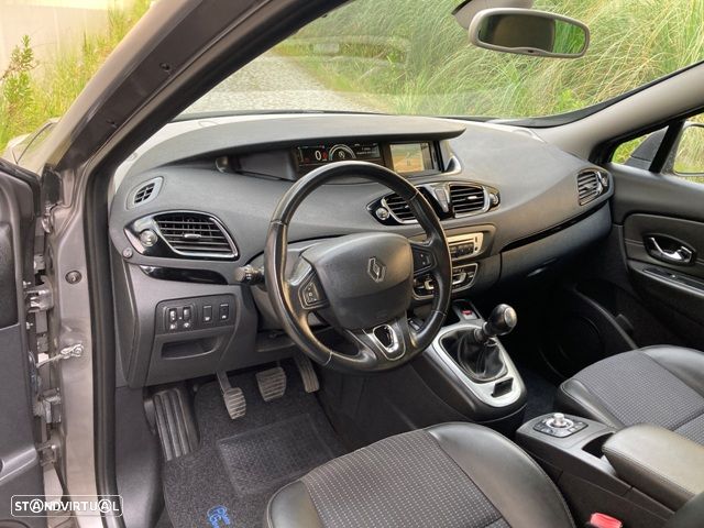 Renault Grand Scénic 1.5 dCi Dynamique S SS - 11