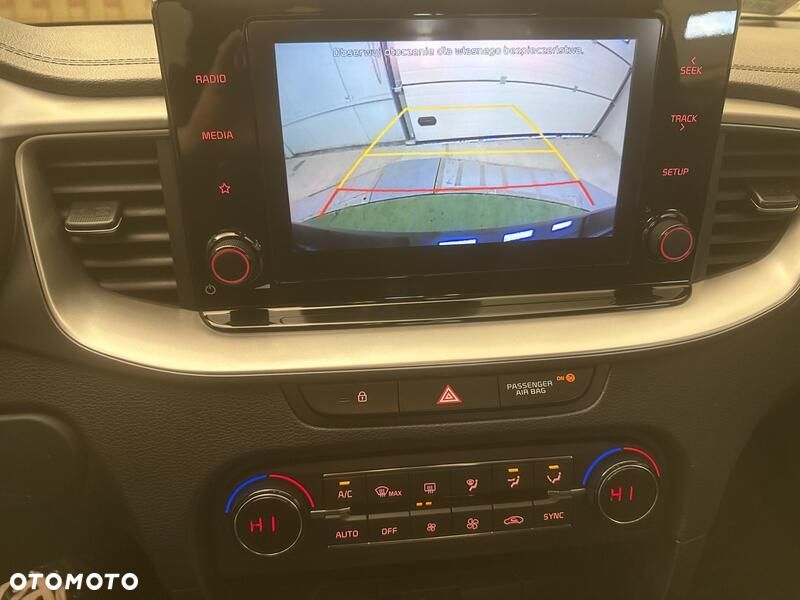 Kia Ceed 1.4 T-GDI M DCT - 16