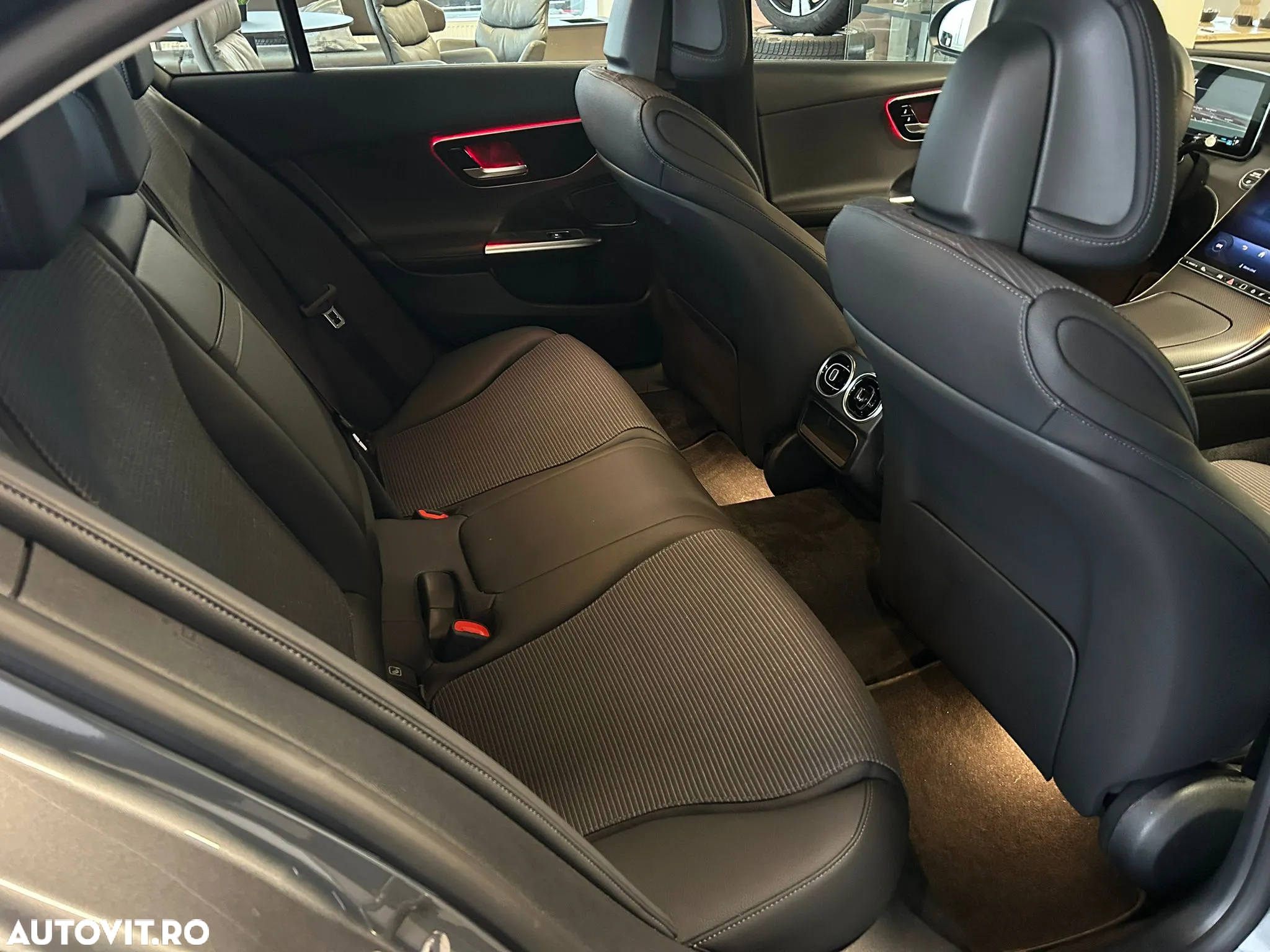 Mercedes-Benz C 220 d 9G-TRONIC Avantgarde Advanced - 12