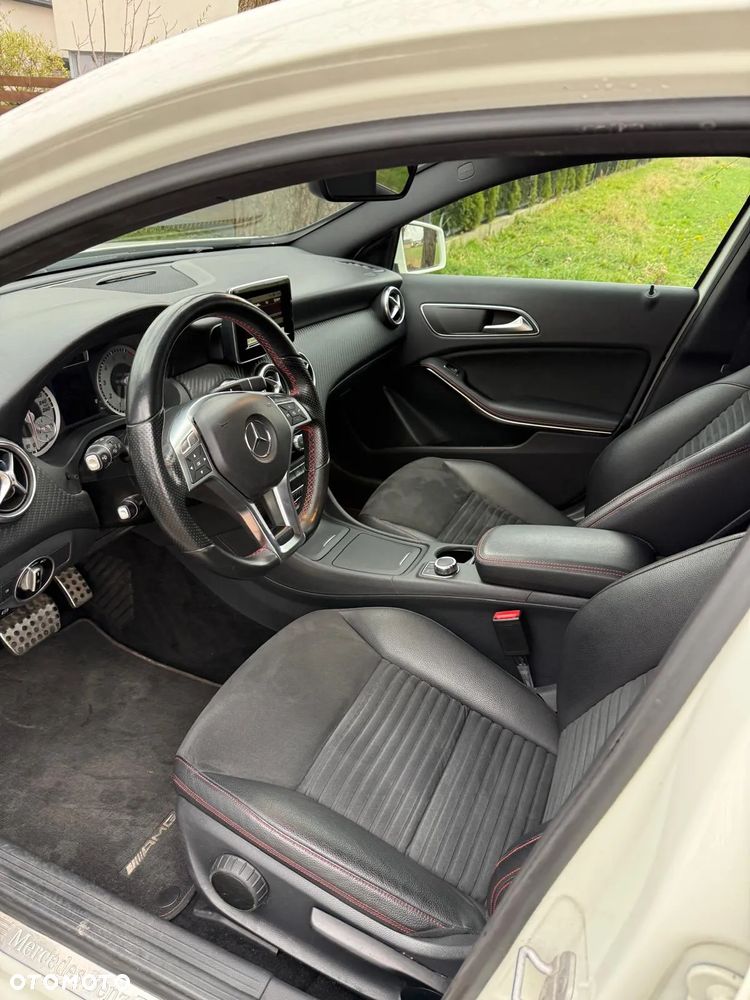 Mercedes-Benz Klasa A 250 4Matic 7G-DCT AMG Line - 17