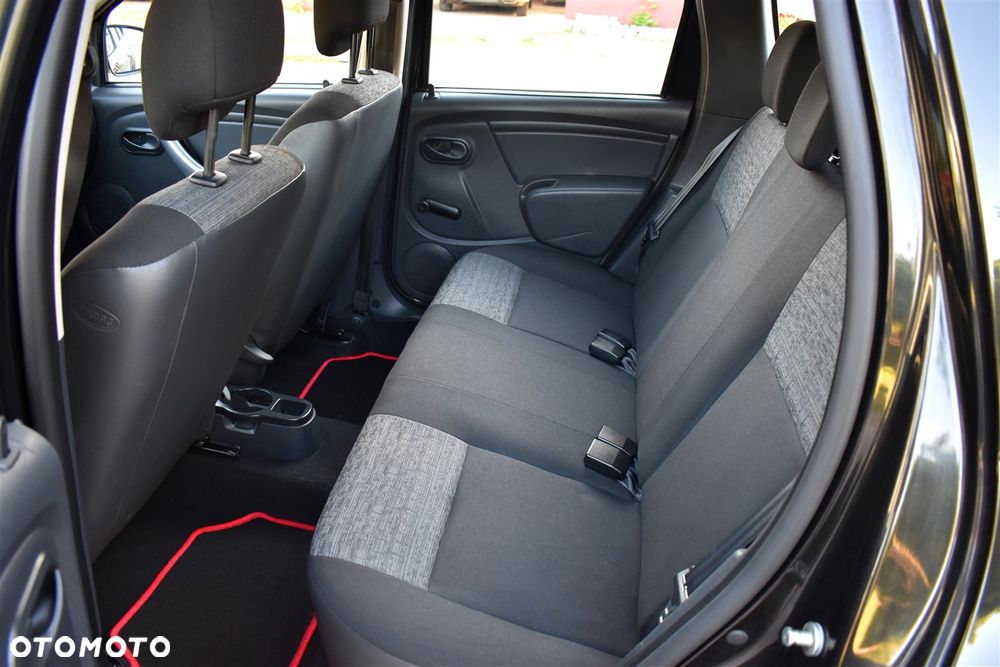 Dacia Duster 1.6 16V 105 4x2 Laureate - 21
