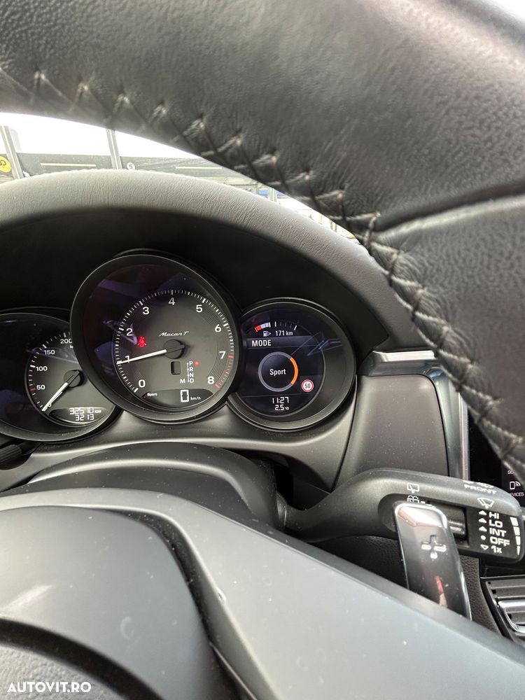 Porsche Macan T - 14