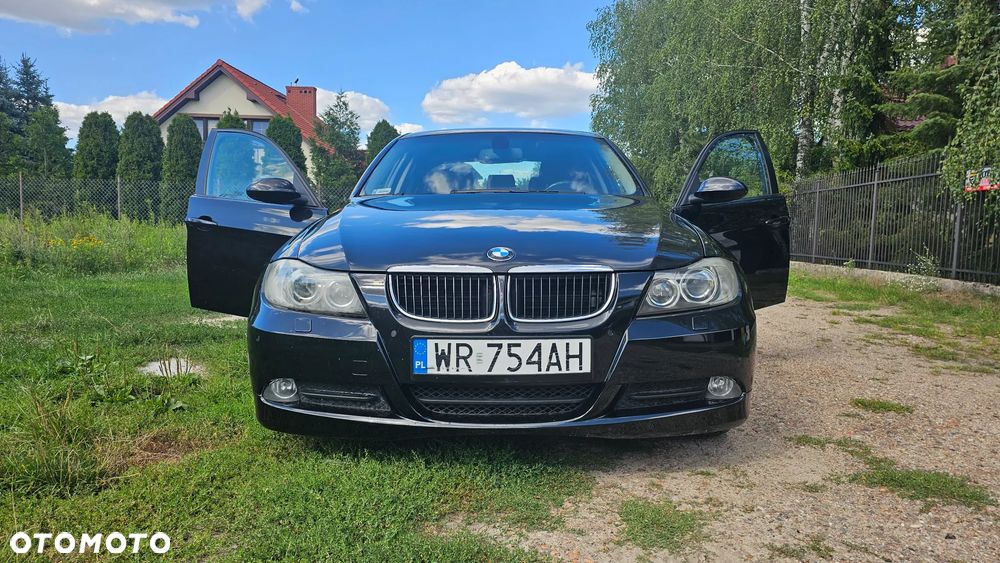 BMW Seria 3 320d DPF - 1