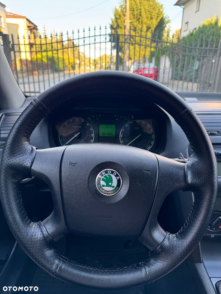 Skoda Octavia 1.9 TDI Ambiente - 9