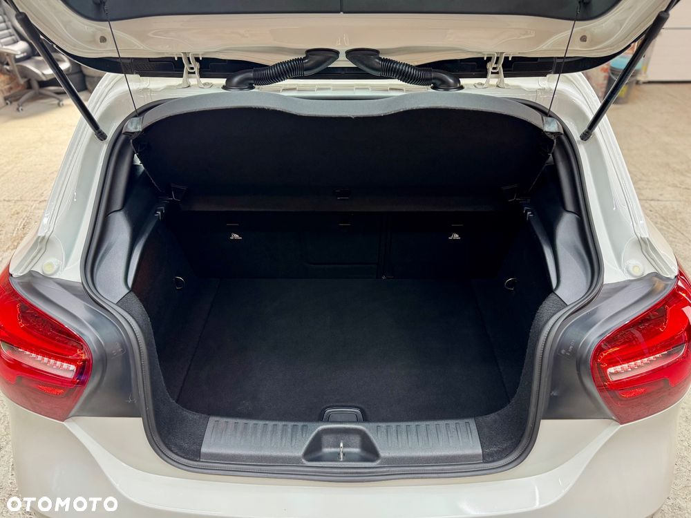 Mercedes-Benz Klasa A 160 SCORE - 29