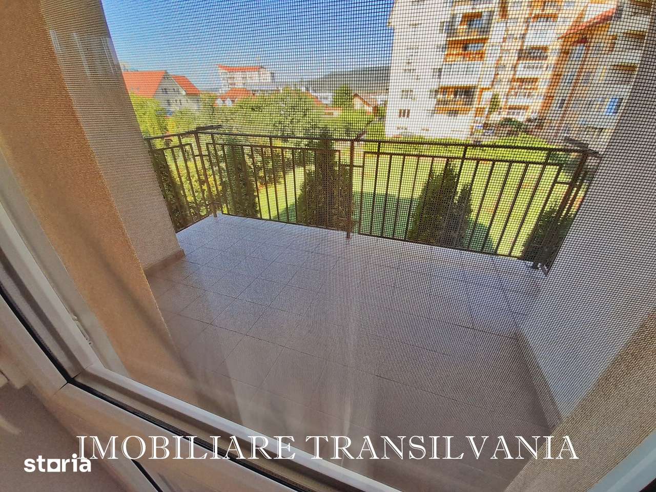 Ap. 2 cam. et.1 - Calea Moldovei, parcare. - Imagine principală: 2/18