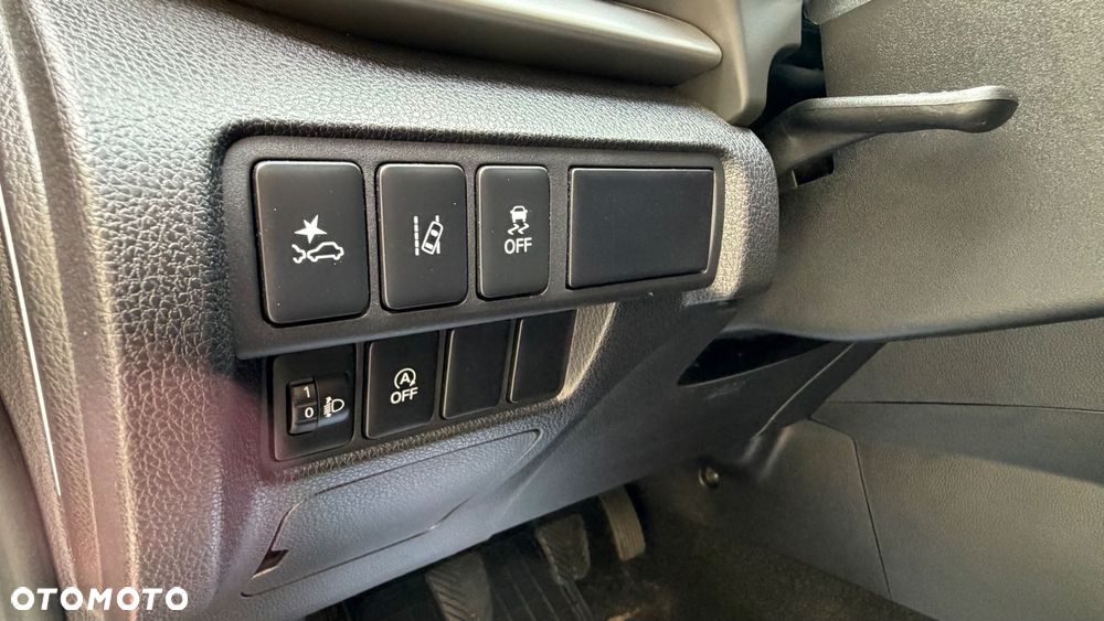 Mitsubishi Eclipse Cross 1.5 T GPF Invite Plus - 8