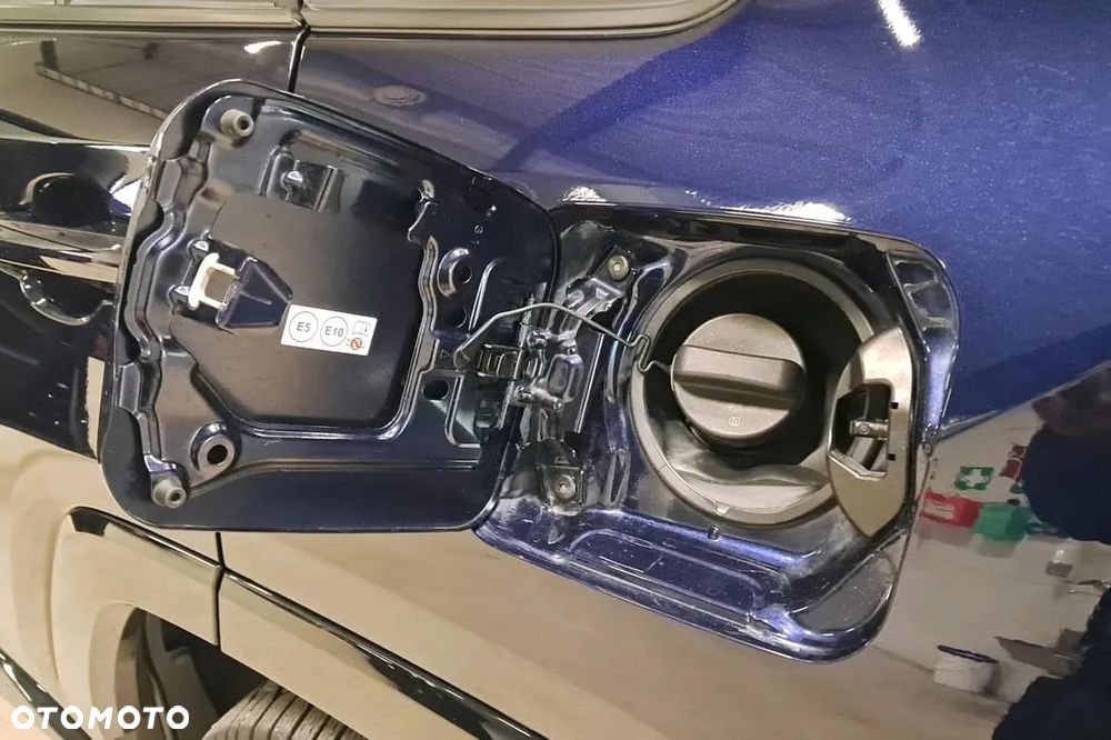 Toyota RAV4 2.5 Plug-In Hybrid Style 4x4 - 19