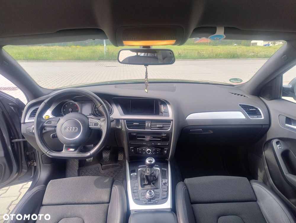 Audi A4 Avant - 6