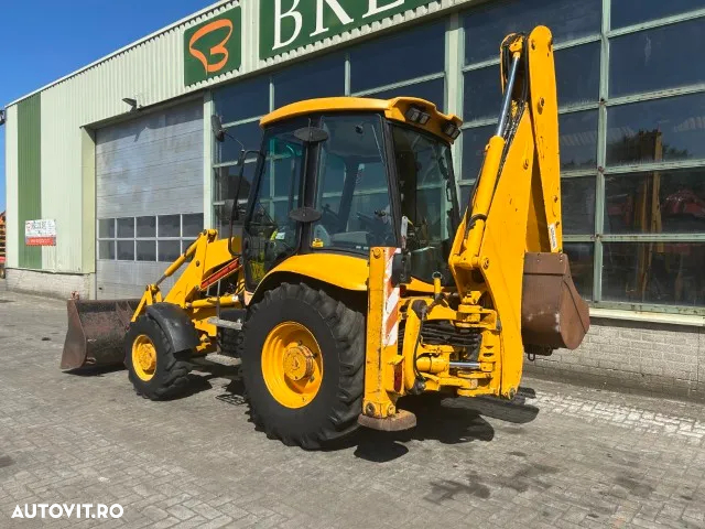 JCB 3CX - 8