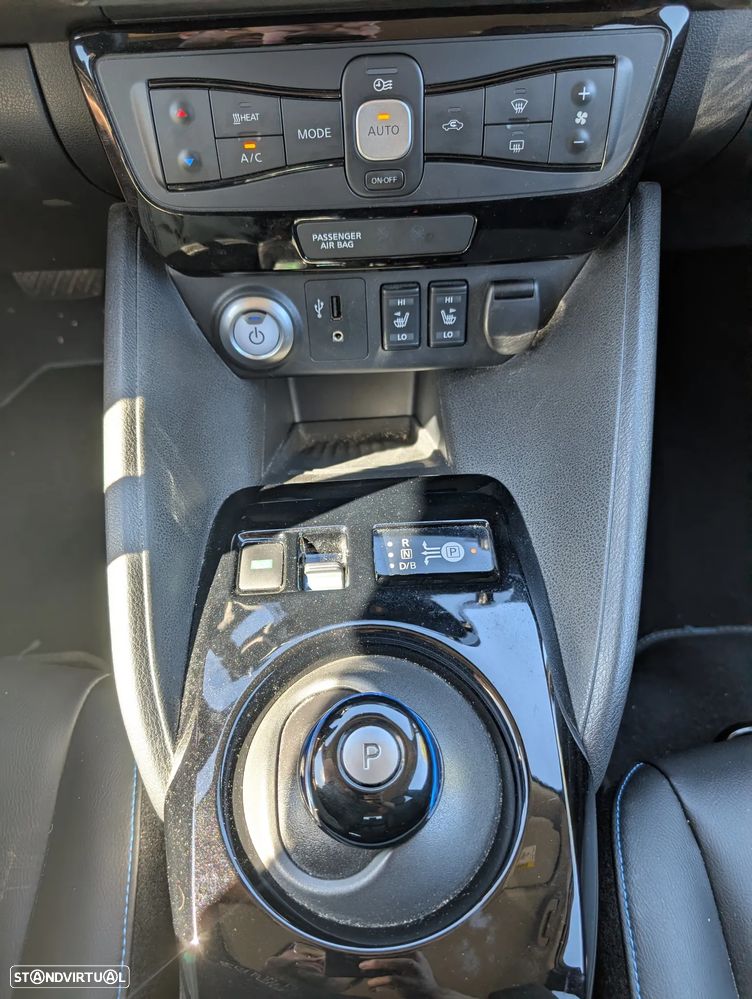 Nissan Leaf 40 kWh N-Connecta - 10