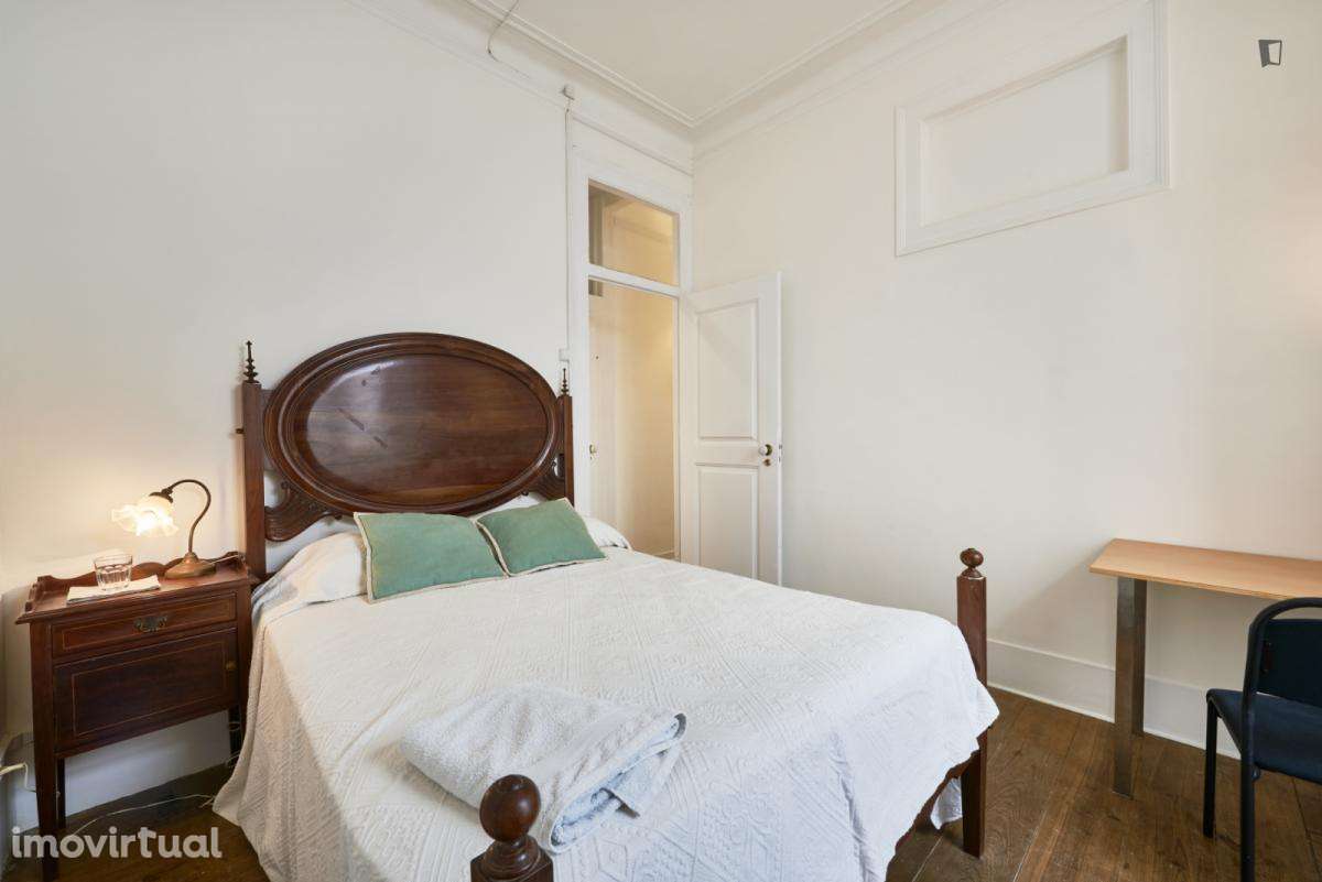 Quarto - localizado em Graça Lisbon - Grande imagem: 2/38