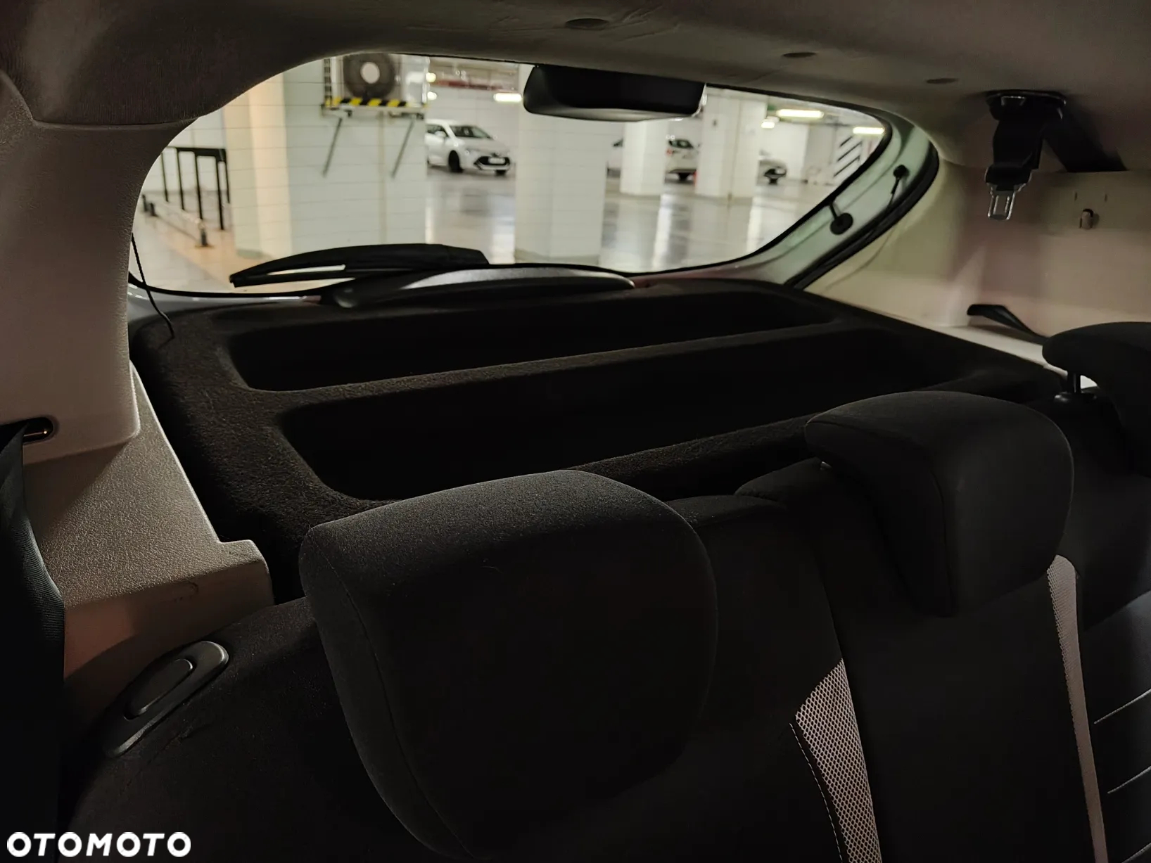Dacia Sandero - 10