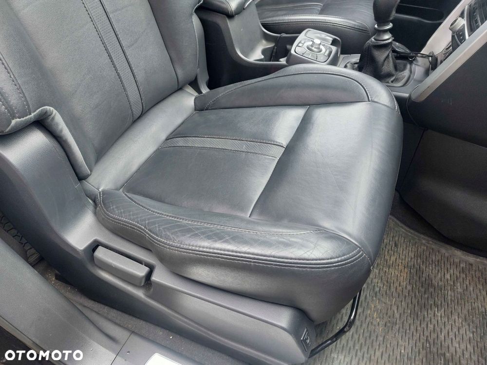 FOTELE KOMPLET LEWY PRAWY KANAPA TYŁ RENAULT KOLEOS I - 3