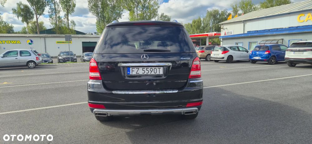 Mercedes-Benz GL 350 CDI BlueEff