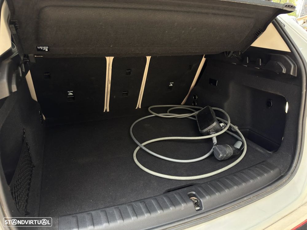 BMW iX1 xDrive30 xLine - 21