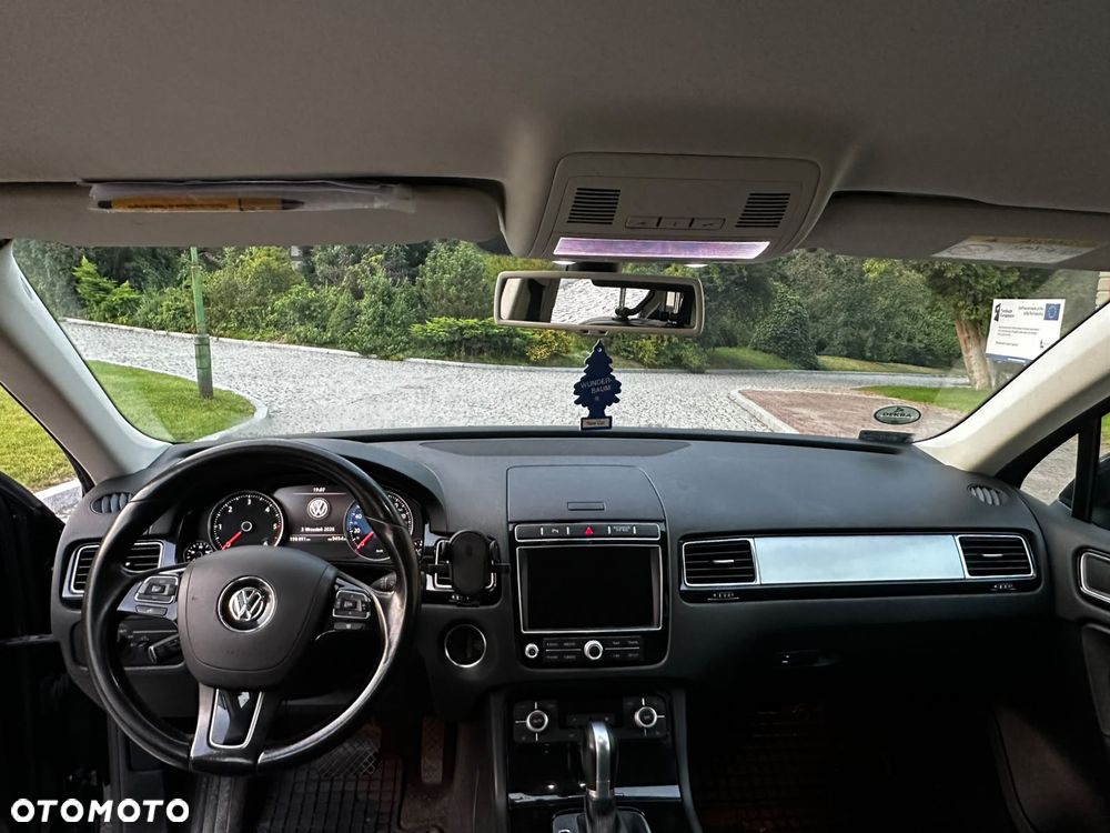 Volkswagen Touareg 3.0 V6 TDI BMT Business Line - 35