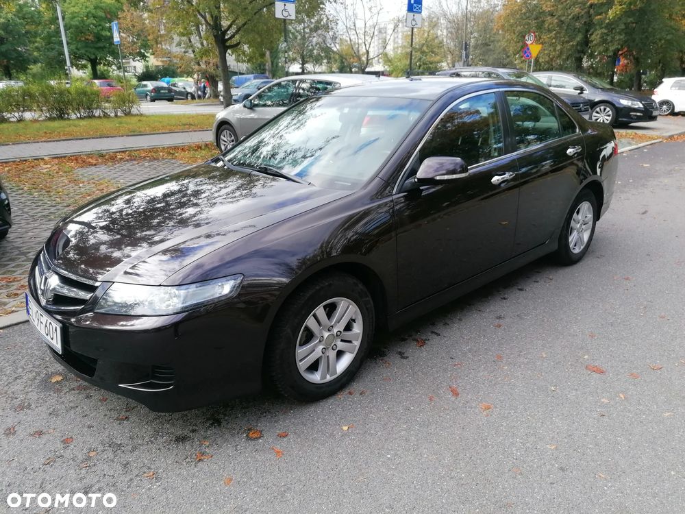 Honda Accord 2005 photo 2