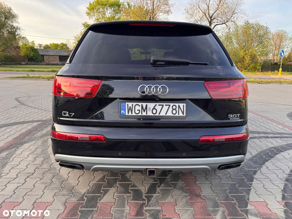 Audi Q7 - 6