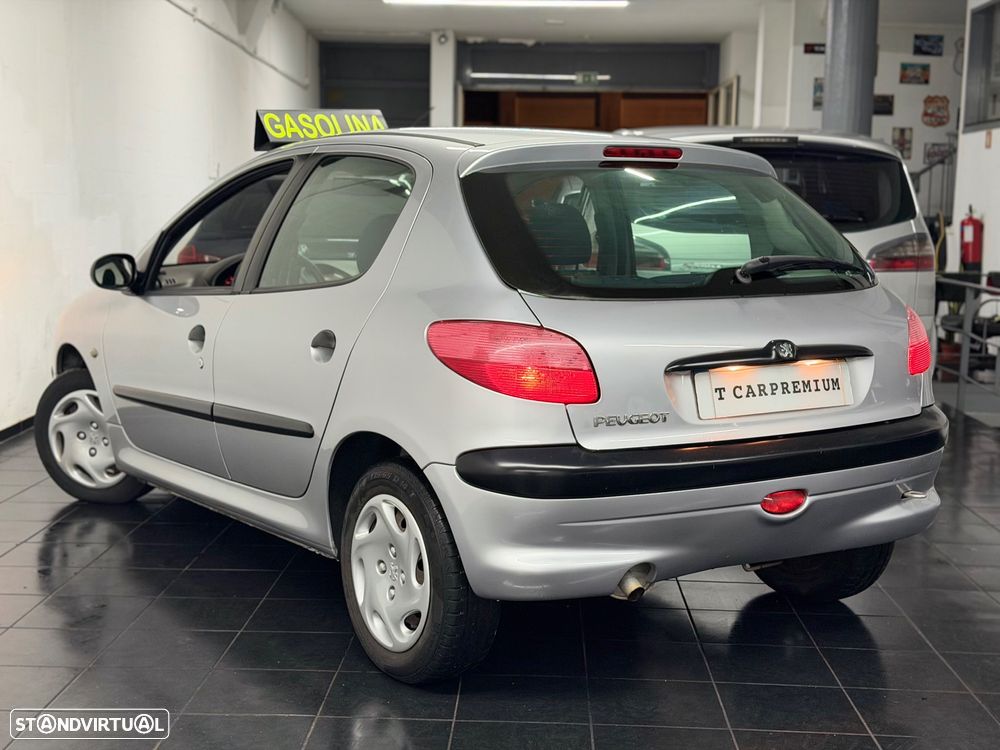 Peugeot 206 1.1 XR Présence - 5