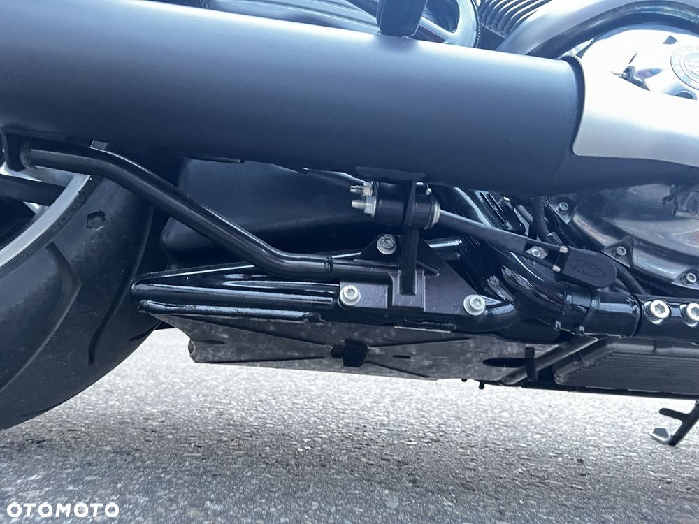 Harley-Davidson V-Rod Muscle - 39
