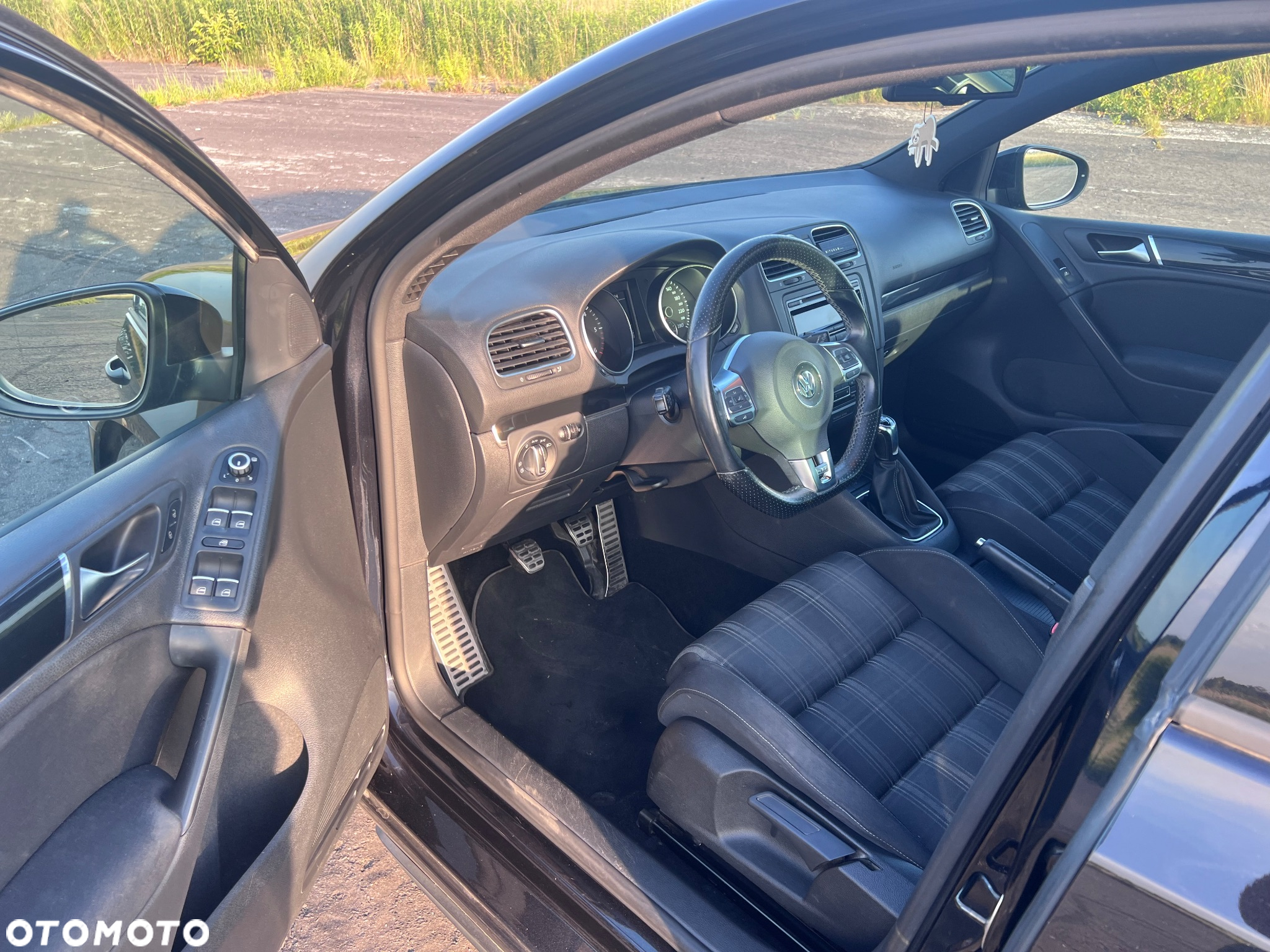 Volkswagen Golf VI 2.0 TDI GTD - 15