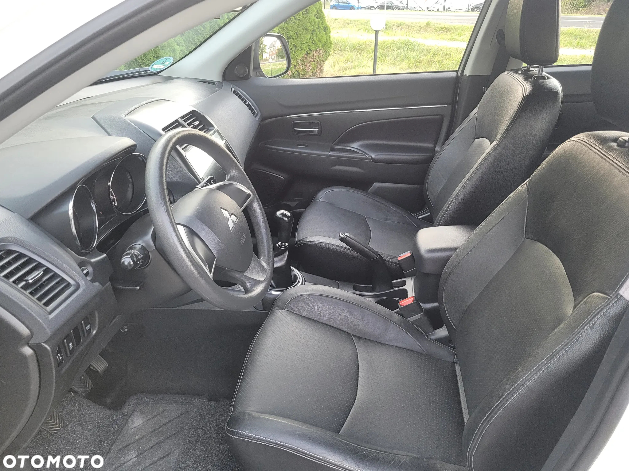 Mitsubishi ASX - 21