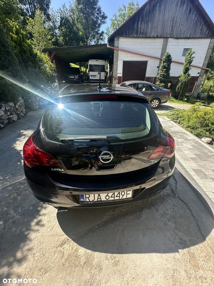 Opel Astra 2009 photo 5