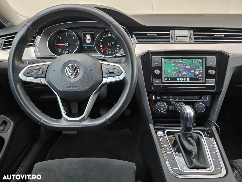 Volkswagen Passat 2.0 TDI DSG Highline - 9