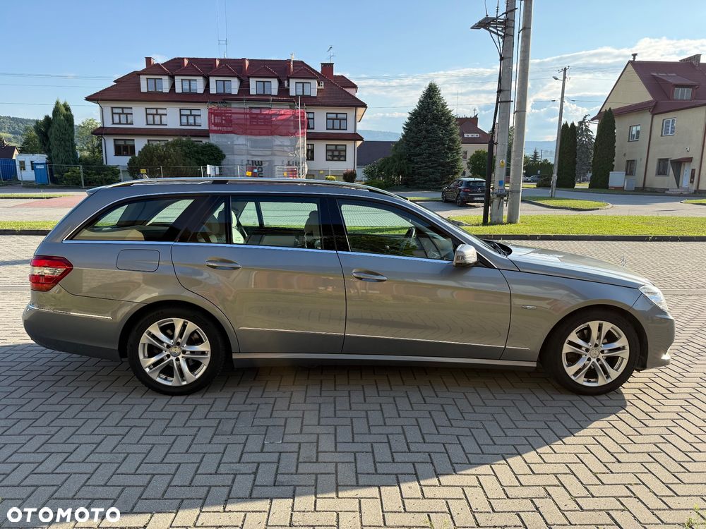Mercedes-Benz Klasa E 220 CDI DPF BlueEFFICIENCY Automatik Avantgarde - 6