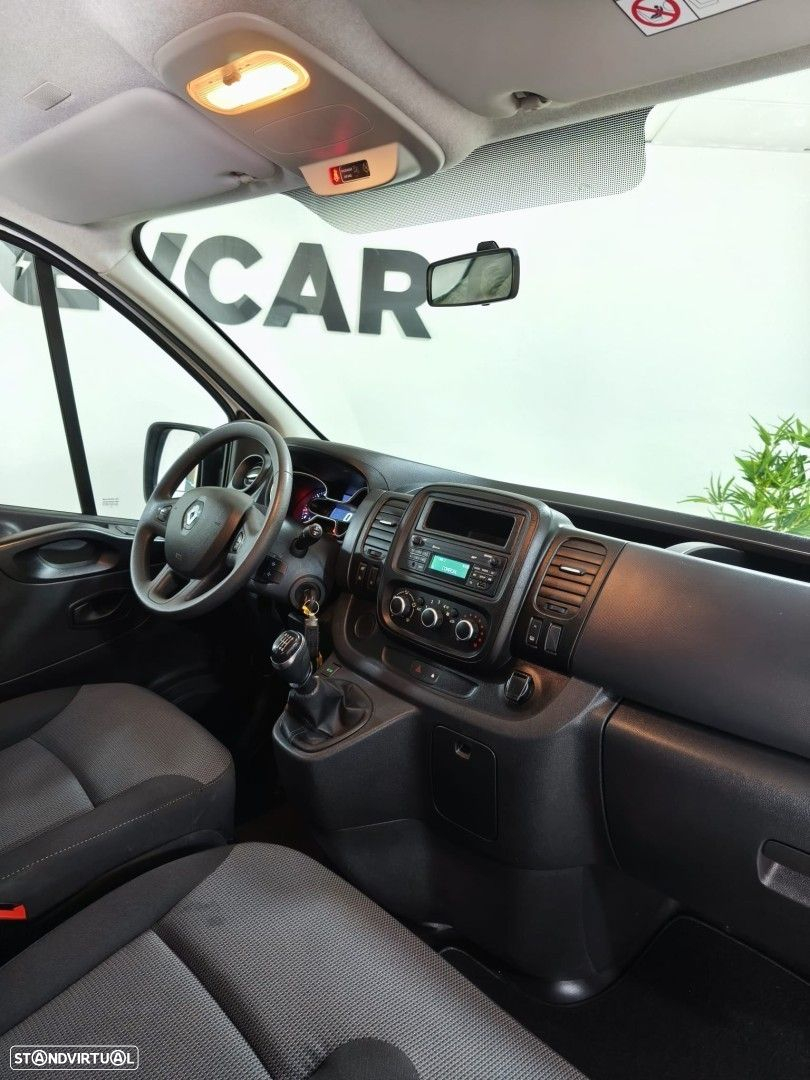 Renault Trafic 2.0 dCi L2H1 1.2T - 14