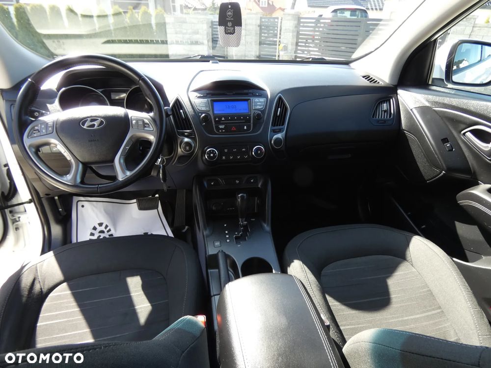 Hyundai ix35 2.0 2WD Automatik Trend - 24