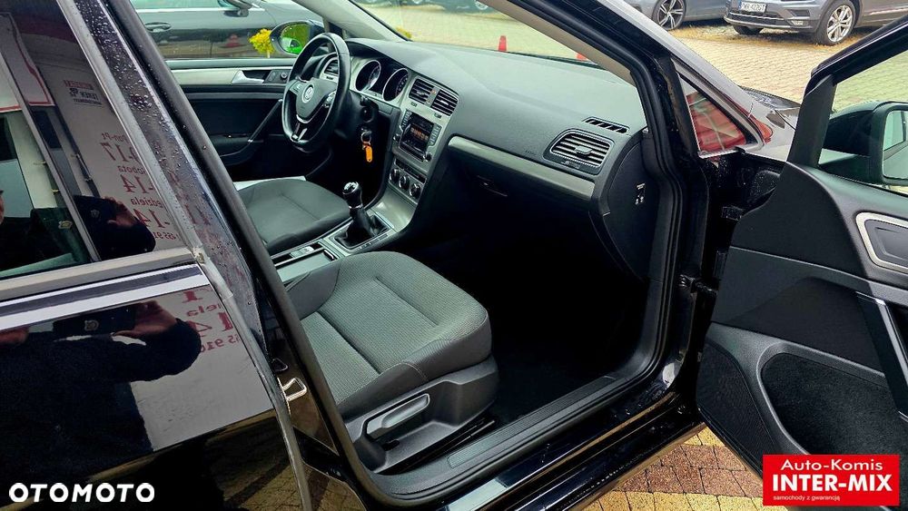 Volkswagen Golf - 35