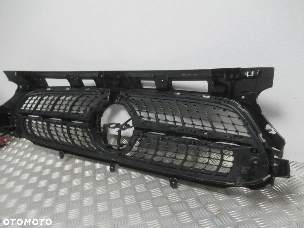 GRILL GRIL ATRAPA MERCEDES GLA II AMG W247 H247 2020- - 14
